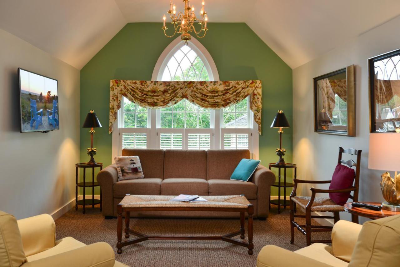 The Winstead 4*